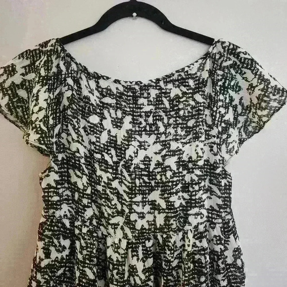 Urban Outfitters Beau Gingham Floral Mini Dress Adjustable Neckline Size Small - Picture 6 of 9